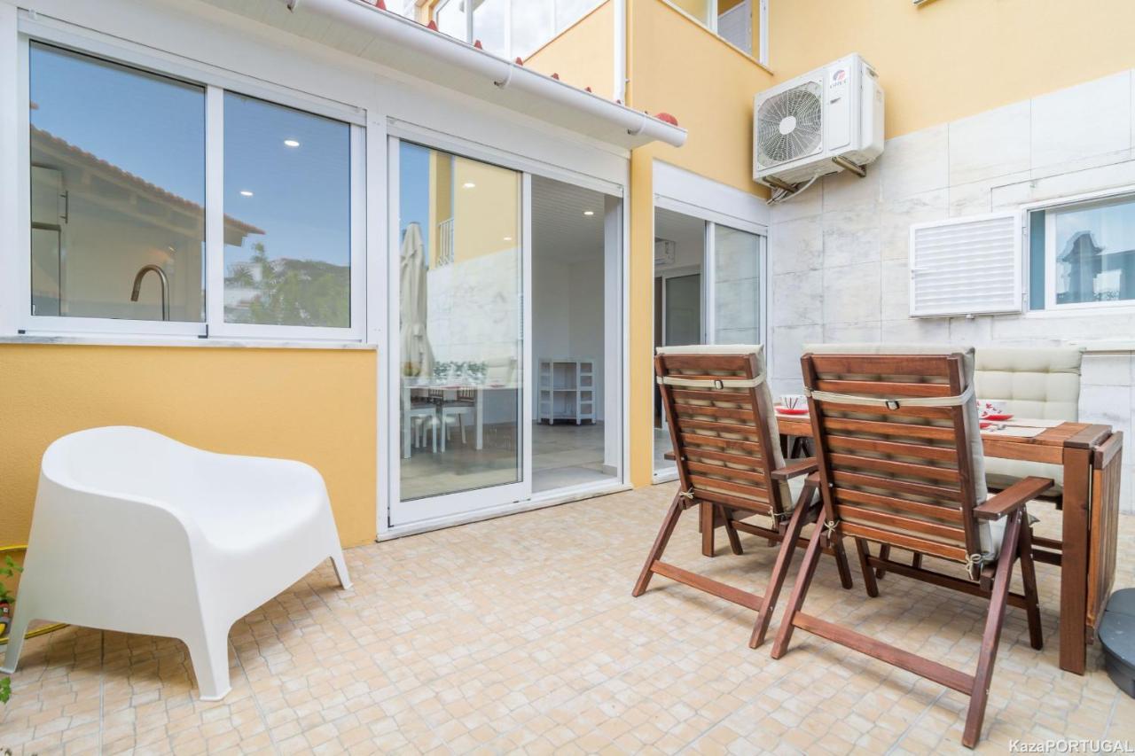 شقة Santa Catarina Terrace إستوريل المظهر الخارجي الصورة