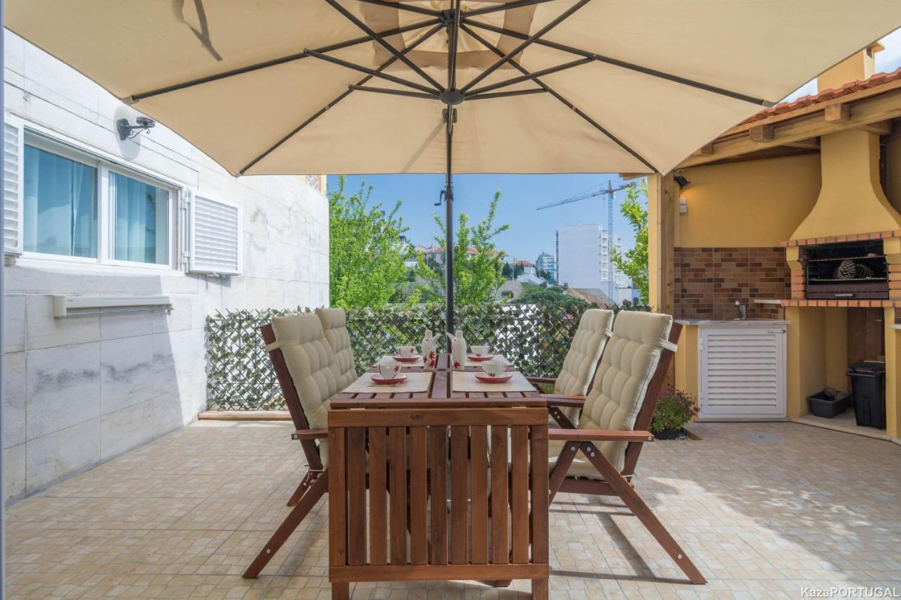 شقة Santa Catarina Terrace إستوريل المظهر الخارجي الصورة